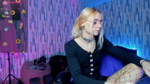 Snapshot of elli_26 chatting on 27, 1, 2025 Ellie online show from 27, 1, 2025