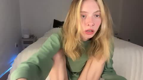 ellie online show from 27, 4, 2026