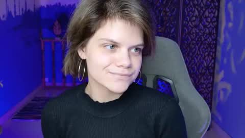 elliemurler online show from 28, 9, 2025