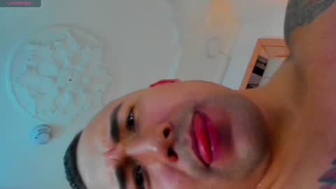 Snapshot of elliott_veelez chatting on 17, 1, 2025 E L L I O T V E L E Z online show from 17, 1, 2025