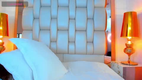 Snapshot of elliott_veelez chatting on 10, 2, 2025 E L L I O T V E L E Z online show from 10, 2, 2025