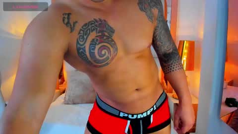 Snapshot of elliott_veelez chatting on 25, 2, 2025 E L L I O T V E L E Z online show from 25, 2, 2025