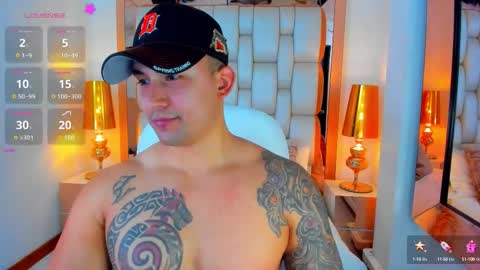 Snapshot of elliott_veelez chatting on 16, 9, 2025 E L L I O T V E L E Z online show from 16, 9, 2025