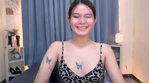 Ellise online show from 25, 6, 2026