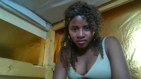 Snapshot of ellodi chatting on 15, 6, 2026 Ellodi online show from 15, 6, 2026