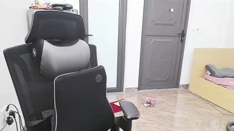 ellsa9x online show from 9, 10, 2025