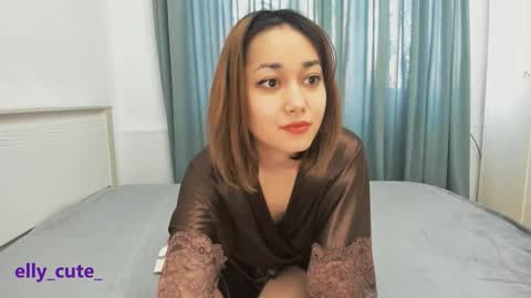 Elly Cute  online show from 28, 11, 2025