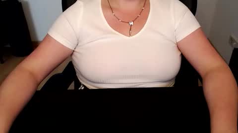 Elly online show from 4, 6, 2026