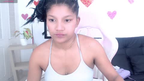 Snapshot of elly_willis chatting on 31, 12, 2024 Elly online show from 31, 12, 2024