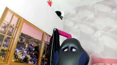 ellybloom online show from 5, 5, 2026