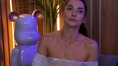 Elly online show from 18, 4, 2026