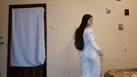 Kate online show from 15, 4, 2026