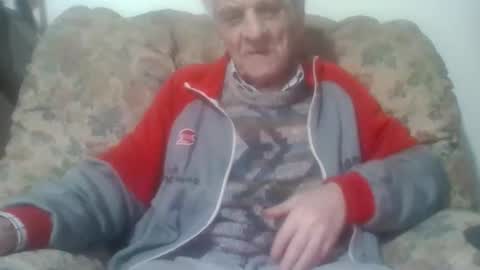 elmo191271 online show from 18, 1, 2026