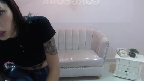 Snapshot of elody_a chatting on 28, 2, 2025 Elody online show from 28, 2, 2025