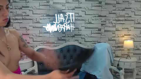 Snapshot of elody_a chatting on 18, 9, 2025 Elody online show from 18, 9, 2025