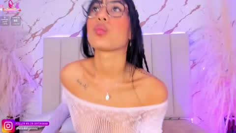 Snapshot of elody_rousse chatting on 24, 9, 2025 elody_rousse online show from 24, 9, 2025