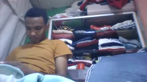 elodynarcisse online show from 19, 12, 2025