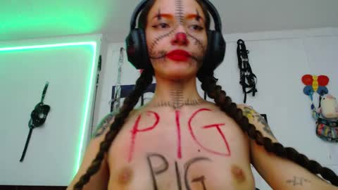 Snapshot of eloise_brown_ chatting on 22, 1, 2025 Chelsea Please help me to reach 100 thumbs up online show from 22, 1, 2025