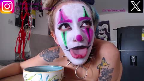 Snapshot of eloise_brown_ chatting on 16, 9, 2025 Chelsea Please help me to reach 100 thumbs up online show from 16, 9, 2025