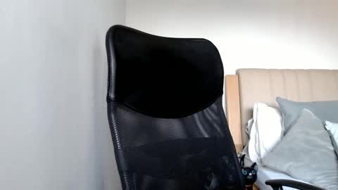 elosocazador online show from 11, 12, 2024