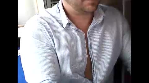 elpeladilla online show from 23, 11, 2025