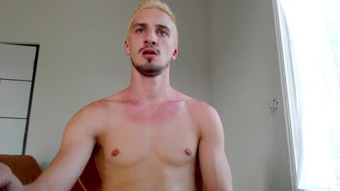 elpsycongroo online show from 4, 2, 2025