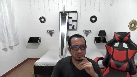 Snapshot of elruncho chatting on 5, 1, 2025 elruncho online show from 5, 1, 2025