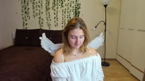 Elsa  online show from 2, 11, 2025