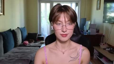 Snapshot of elsaangel chatting on 5, 6, 2026 elsaangel online show from 5, 6, 2026
