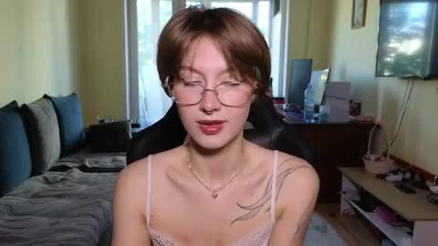 Snapshot of elsaangel chatting on 6, 6, 2026 elsaangel online show from 6, 6, 2026