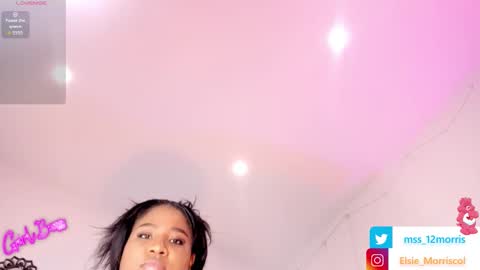 Snapshot of elsiemorrison chatting on 5, 2, 2026 elsiemorrison online show from 5, 2, 2026