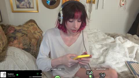 Snapshot of elslove chatting on 12, 12, 2024 ELS online show from 12, 12, 2024