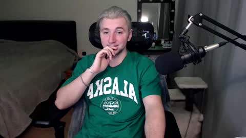 Elvin Vaenight online show from 13, 11, 2025