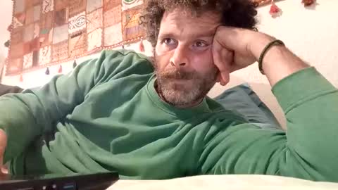 elyjahoye online show from 17, 11, 2025