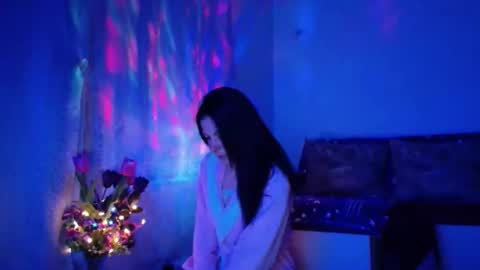 Elisa online show from 24, 2, 2025