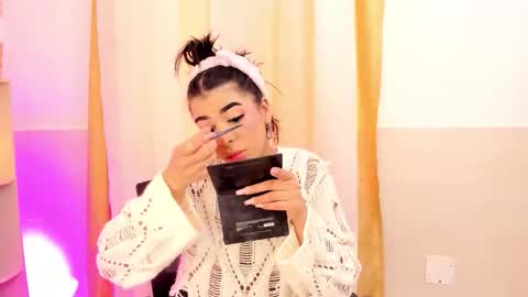 Ema Lambert  online show from 24, 10, 2025