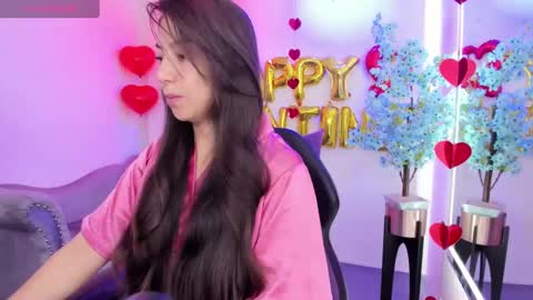 Ema louisx  online show from 14, 2, 2025