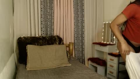 Trans cummer online show from 27, 2, 2025