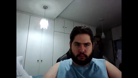 embarrassed_str8_3incher online show from 11, 4, 2026