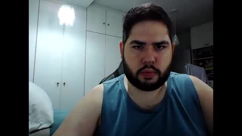 embarrassed_str8_3incher online show from 28, 4, 2026