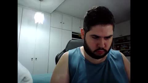 embarrassed_str8_3incher online show from 30, 4, 2026