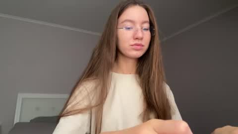 Snapshot of emberfamn chatting on 12, 7, 2026 Alina online show from 12, 7, 2026