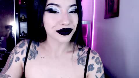 Emerald Black online show from 12, 4, 2026