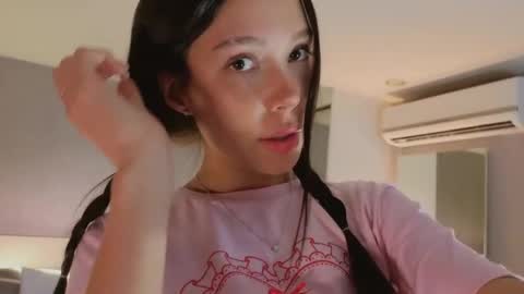 Snapshot of emelia_fox chatting on 15, 5, 2026 Emmy the sly little fox HTP is open an unforgettable show awaits you. I undress in private online show from 15, 5, 2026