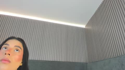 emelie_89 online show from 26, 11, 2025