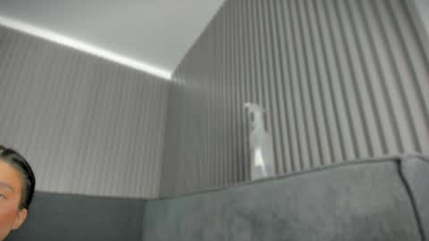 emelie_89 online show from 31, 3, 2026