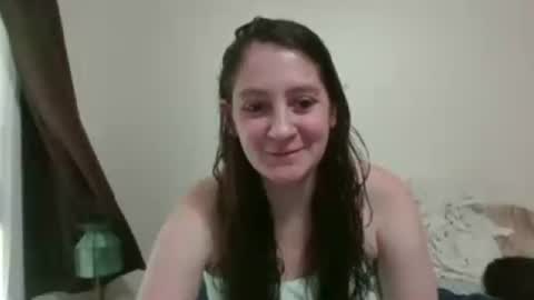 Snapshot of emeraldamnsel chatting on 28, 7, 2026 emeraldamnsel online show from 28, 7, 2026