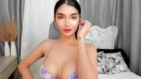 Emerald online show from 8, 12, 2024