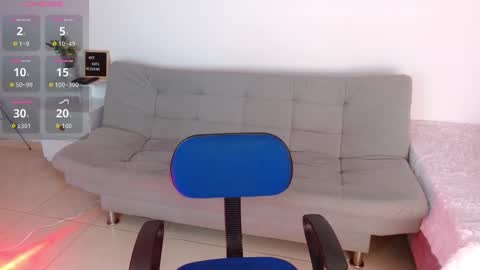 emi_carter online show from 9, 10, 2025