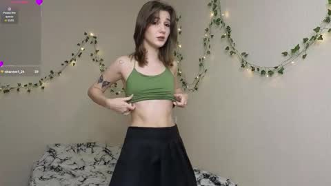 Snapshot of emibianca chatting on 16, 10, 2025 Bianca and Emi online show from 16, 10, 2025